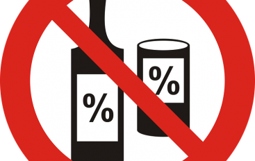 Policja przypomina o zakazie spożywania napojów alkoholowych w miejscach publicznych