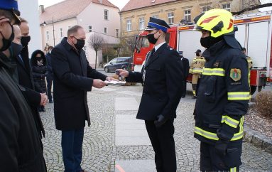 Poświęcenie oraz przekazanie samochodów ratowniczo – gaśniczych.