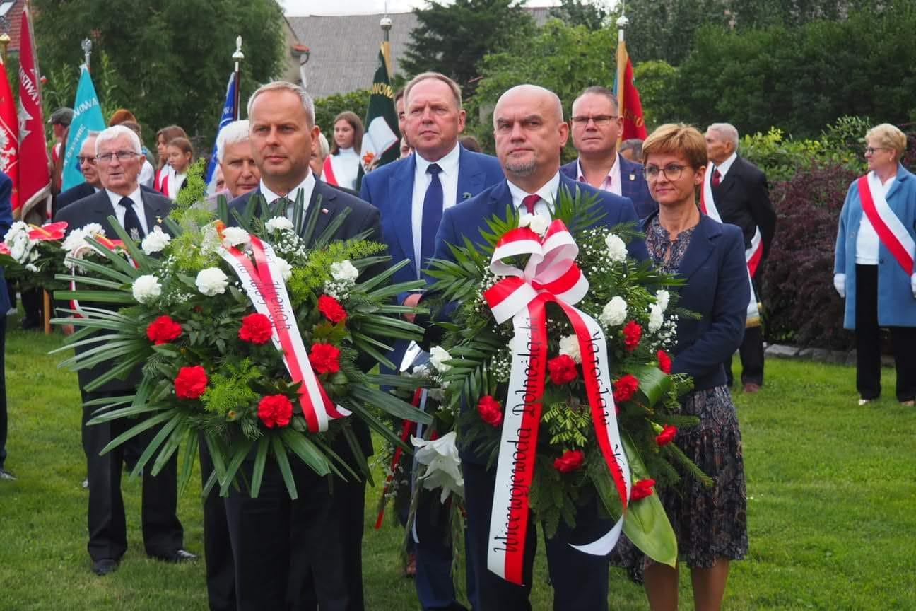 X Międzynarodowego Spotkanie Miłośników Ziemi Wołyńskiej i Kresów Wschodnich W HOŁDZIE ZESŁAŃCOM SYBIRU DEPORTOWANYM W LATACH 1939 - 1956