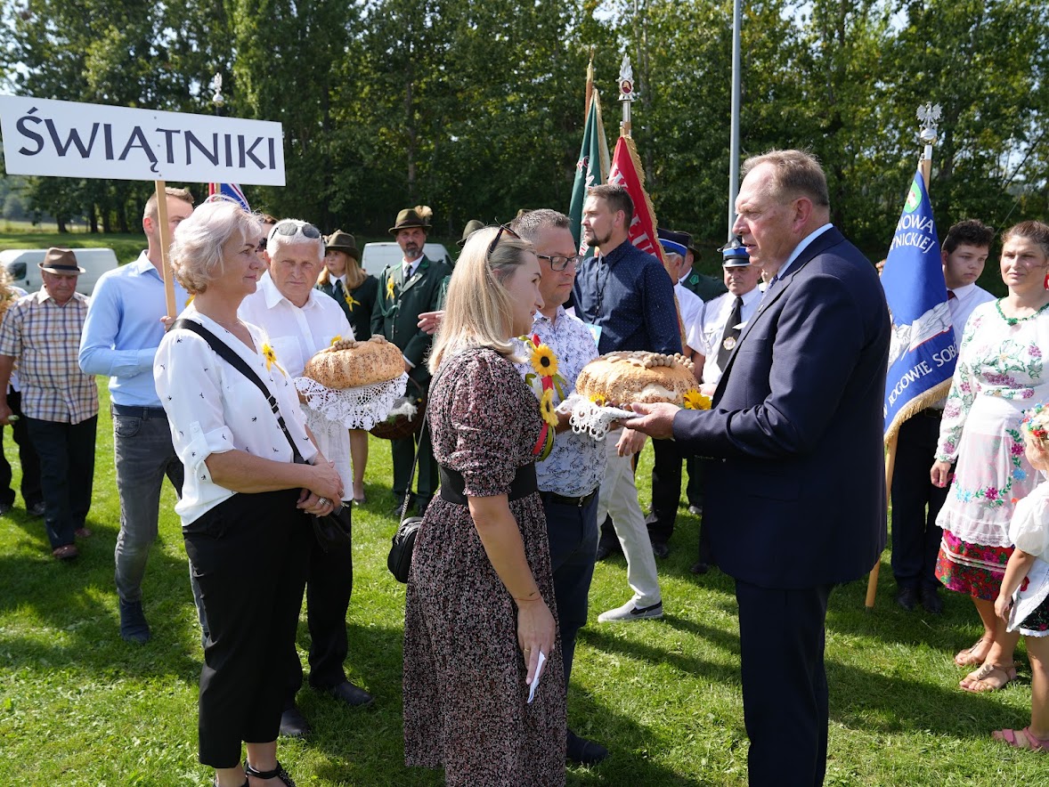 Fotorelacja z Dożynek Gminnych 2023 w Sobótce